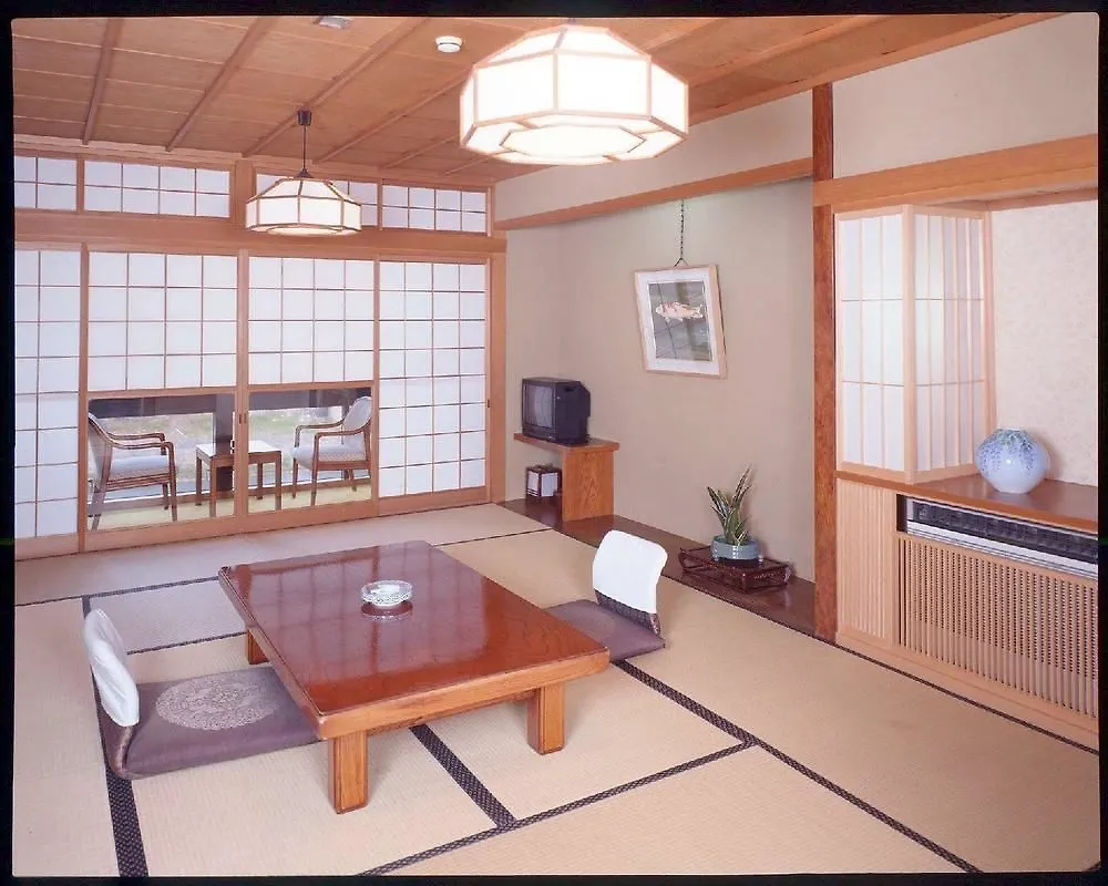 Hotel Tazuru à Kyoto 4*,  Japon